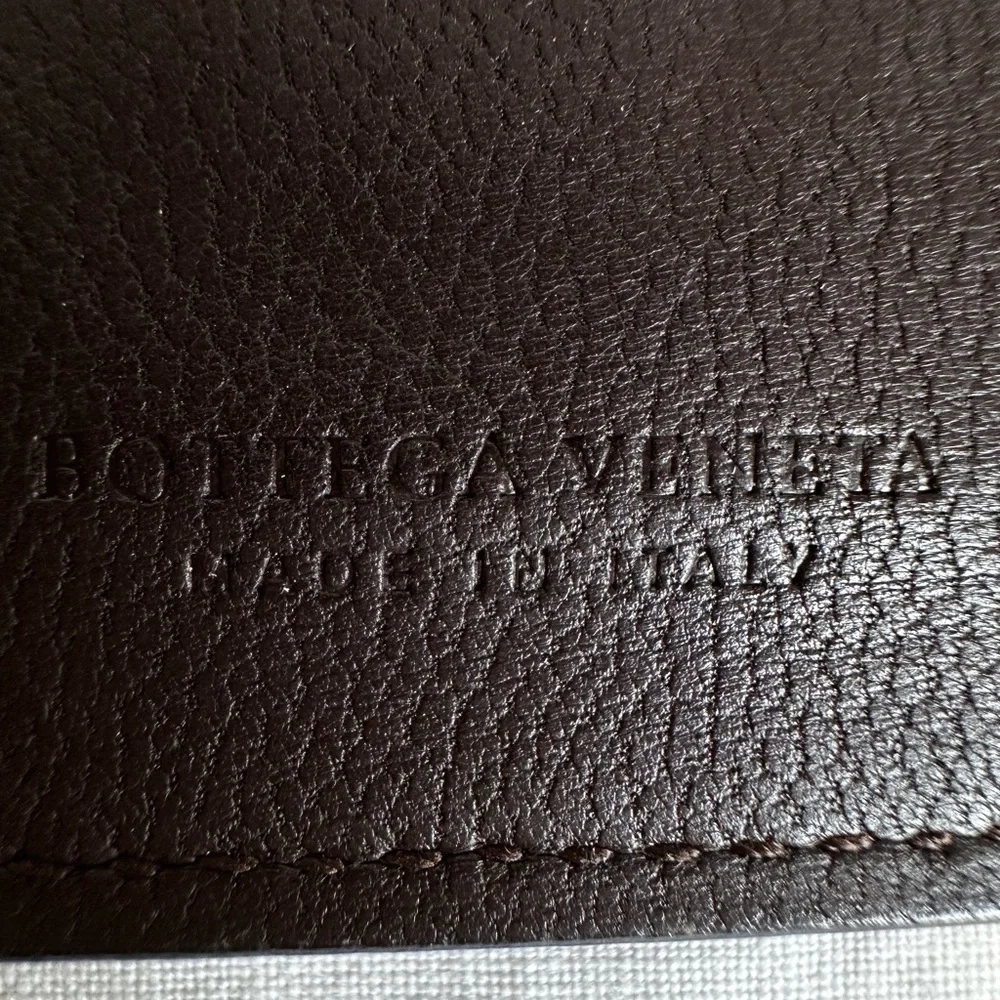 Bottega Venta Italian Leather Chocolate Brown Card Case